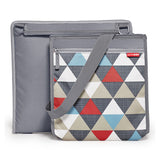 Skip Hop - Central Park Blanket & Cooler Bag  Triangles حقيبة تبريد و سجادة تنزه  مثلثات من ماركة سكيب هوب